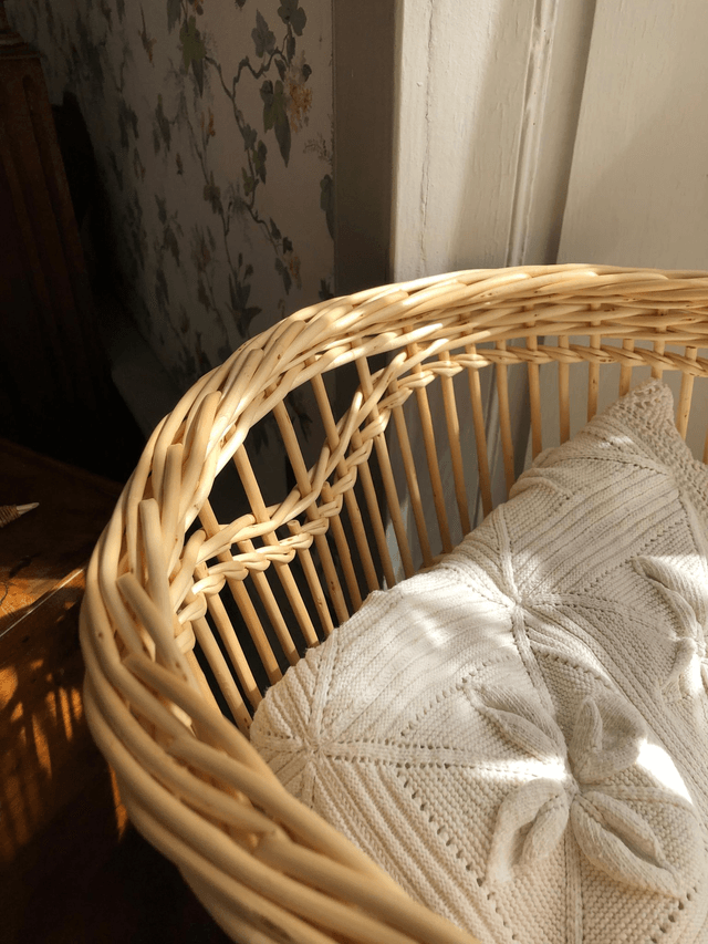 Panière à linge ovale ajourée