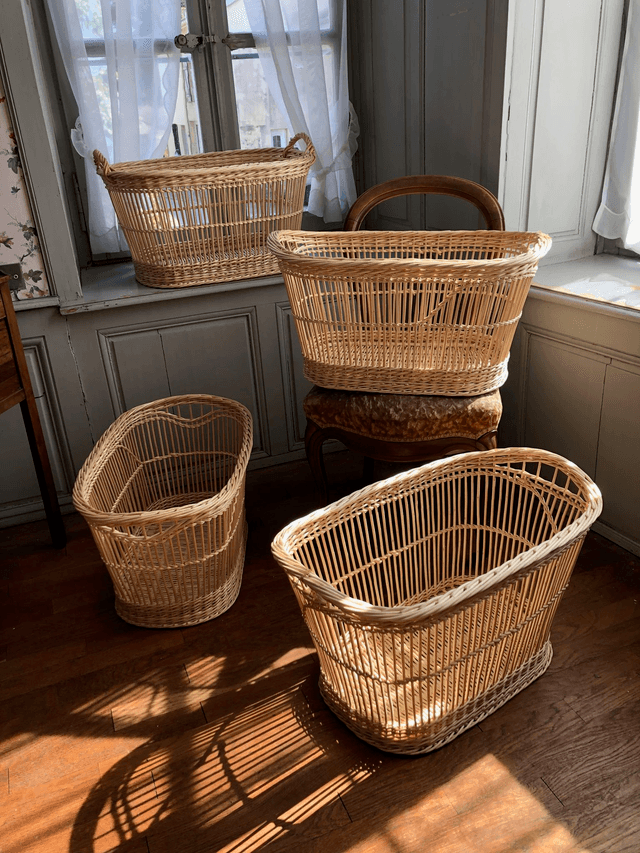 Panière à linge ovale ajourée